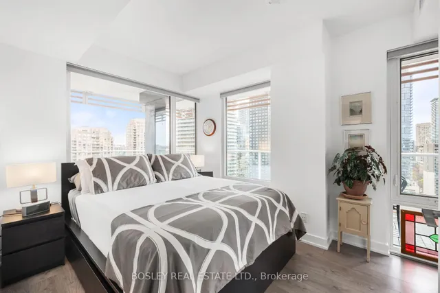 Additional image 20 of 18 Maitland Terr Unit 2107