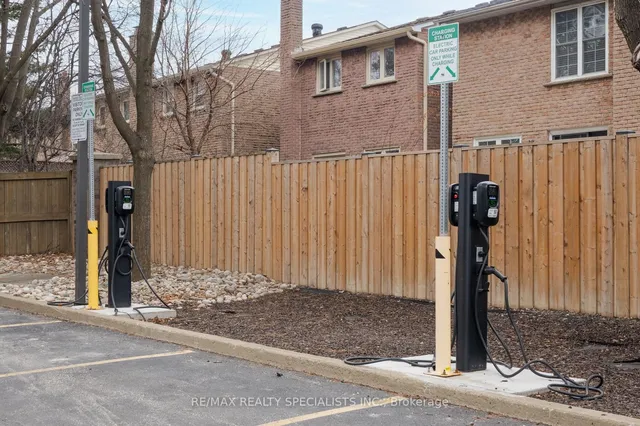 Additional image 49 of 4235 Sherwoodtowne Blvd Unit 406