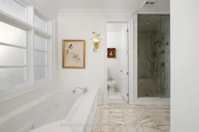 Additional image 25 of 49 York Mills Rd Unit 505