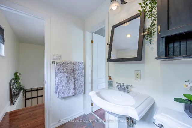 Additional image 23 of 105 Catalina Dr