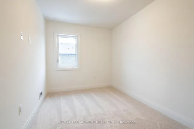 Additional image 27 of 18 Clear Valley Lane