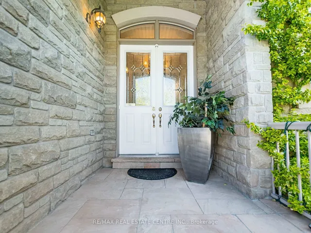 Additional image 2 of 22 WOODVALLEY Dr