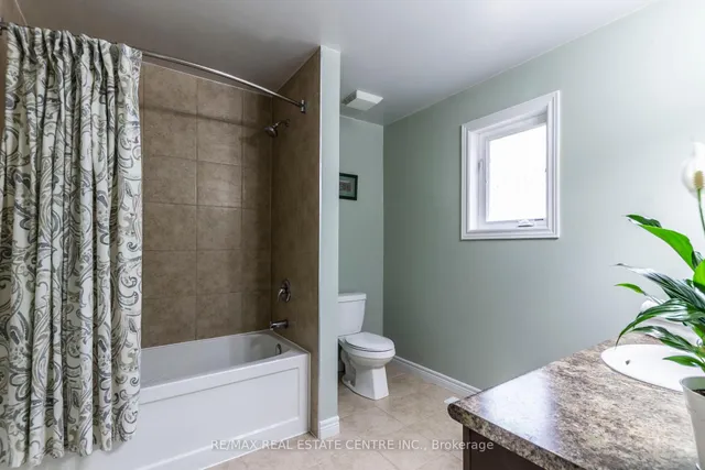 Additional image 25 of 28 Chamomile Dr