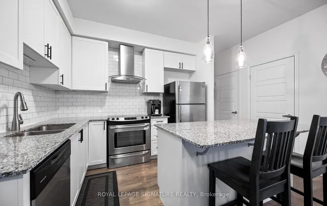 Additional image 19 of 82 Daylily Lane