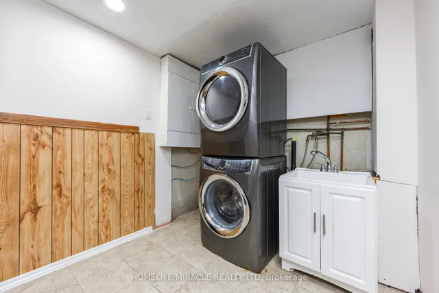 Additional image 33 of 40 Calmist Cres