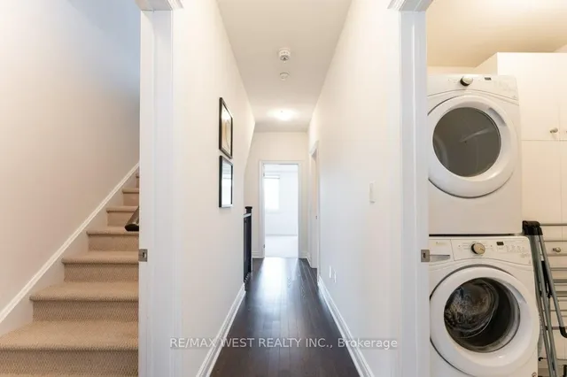 Additional image 26 of 2172 Trafalgar Rd Unit 19