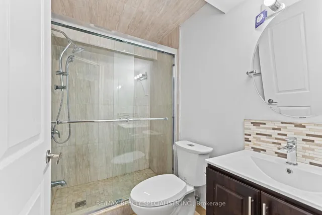 Additional image 39 of 14 Banks Dr