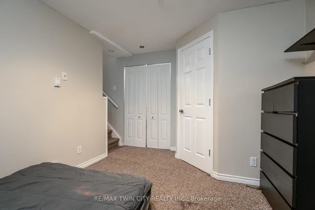 Additional image 40 of 80 Old Country Dr Unit 9