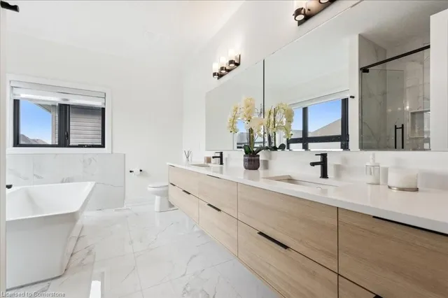 Additional image 31 of 166 Shaded Creek Dr