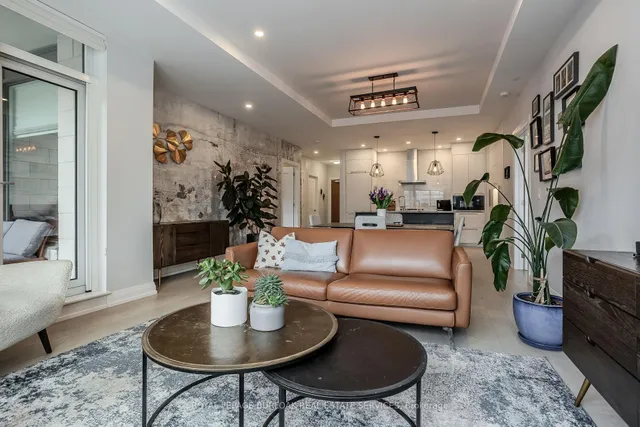 Additional image 26 of 1441 Elgin St Unit 302