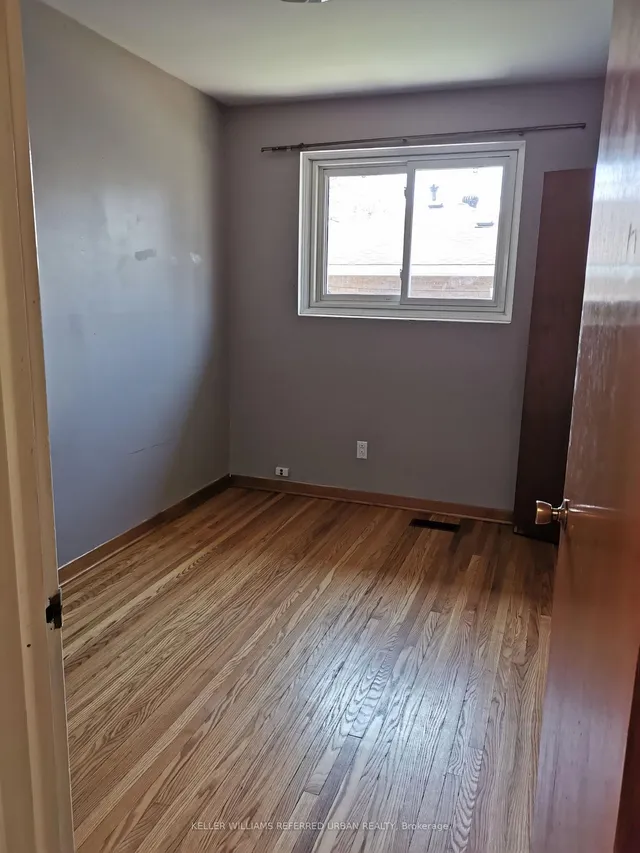 Additional image 8 of 389 Williams Ave