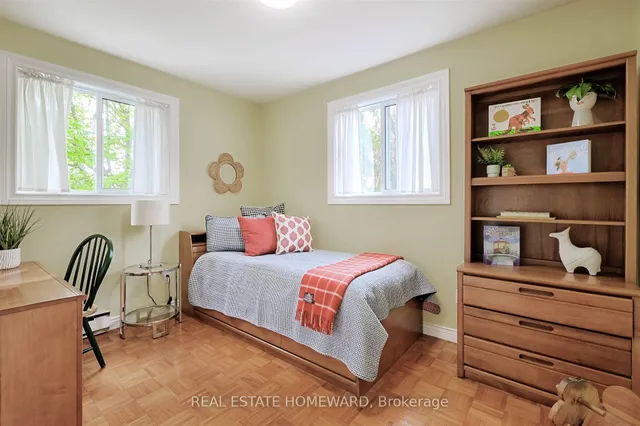 Additional image 19 of 99 Warden Ave