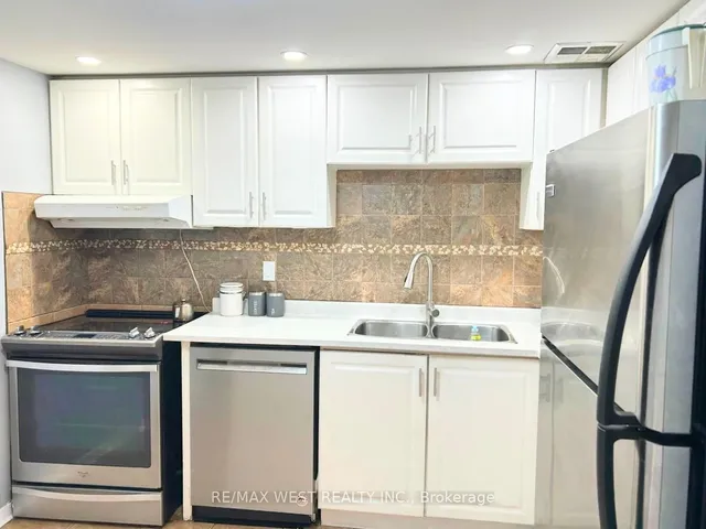 Additional image 10 of 8 Lisa St Unit 2506