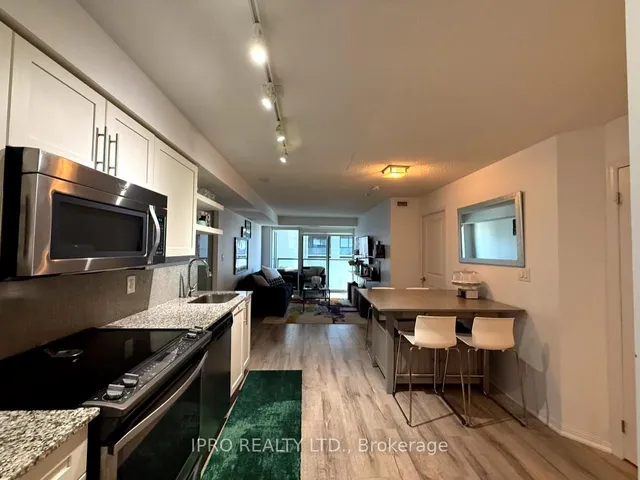 Additional image 4 of 400 Adelaide St Unit 801