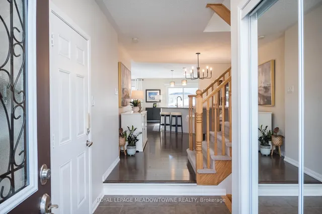 Additional image 3 of 694 Rayner Crt