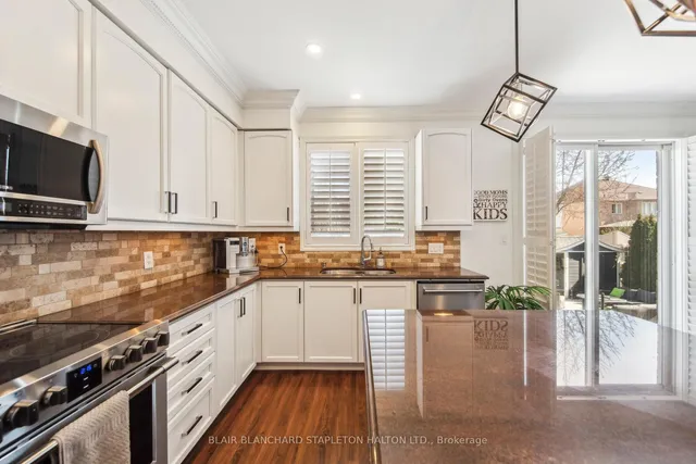 Additional image 6 of 4228 Amaletta Cres