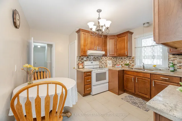 Additional image 18 of 46 Cardigan Rd