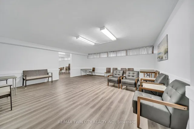 Additional image 22 of 24 Midland Dr Unit 701