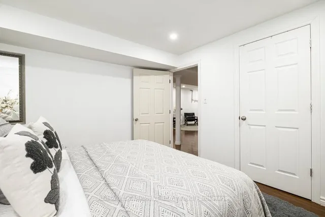 Additional image 41 of 135 ARROWHEAD Dr