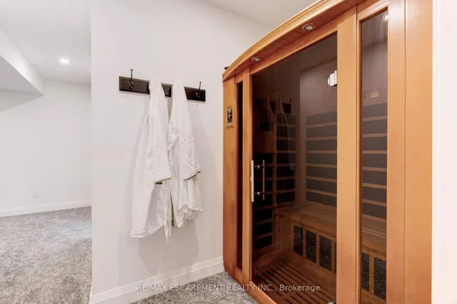 Additional image 38 of 142 Watercrest Dr