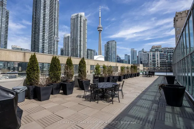 Additional image 38 of 460 Queens Quay Unit 903E
