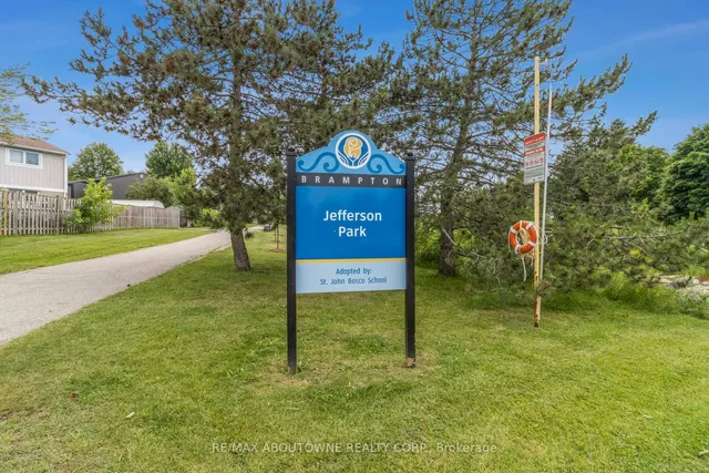 Additional image 48 of 16 Jasmine Sq