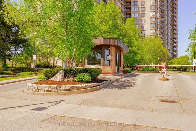 Additional image 3 of 20 Cherrytree Dr Unit 304