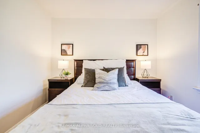 Additional image 27 of 71 Vauxhall Dr