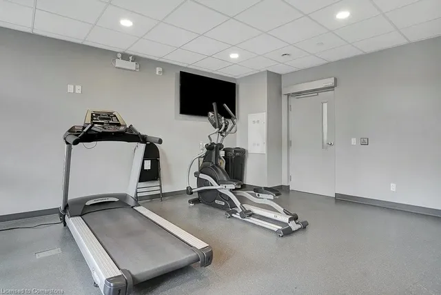 Additional image 41 of 399 Queen St Unit 101