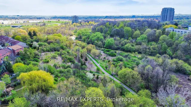 Additional image 31 of 8 Mare Cres