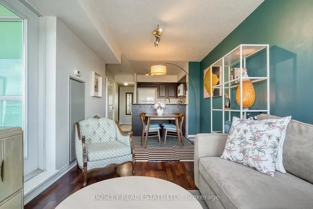 Additional image 17 of 60 Fairfax Cres Unit 326