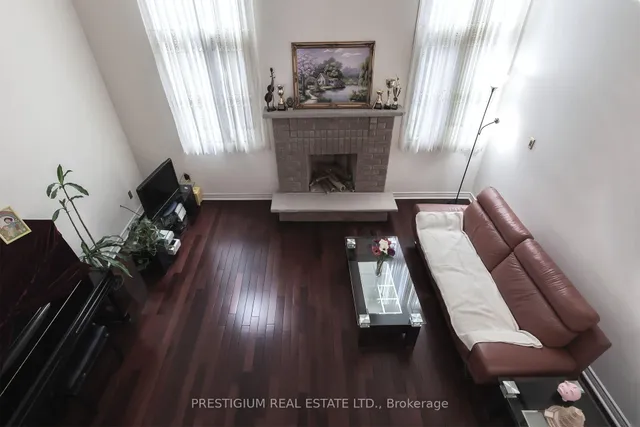 Additional image 4 of 25 Cardwell Ave Unit 30