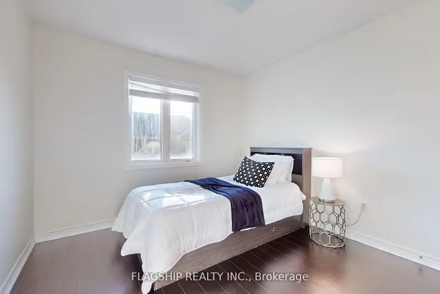 Additional image 25 of 304 Dalgleish Gdns