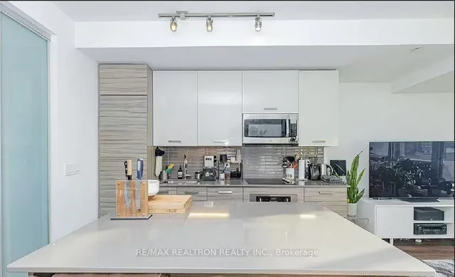 Additional image 11 of 210 Simcoe St Unit 704