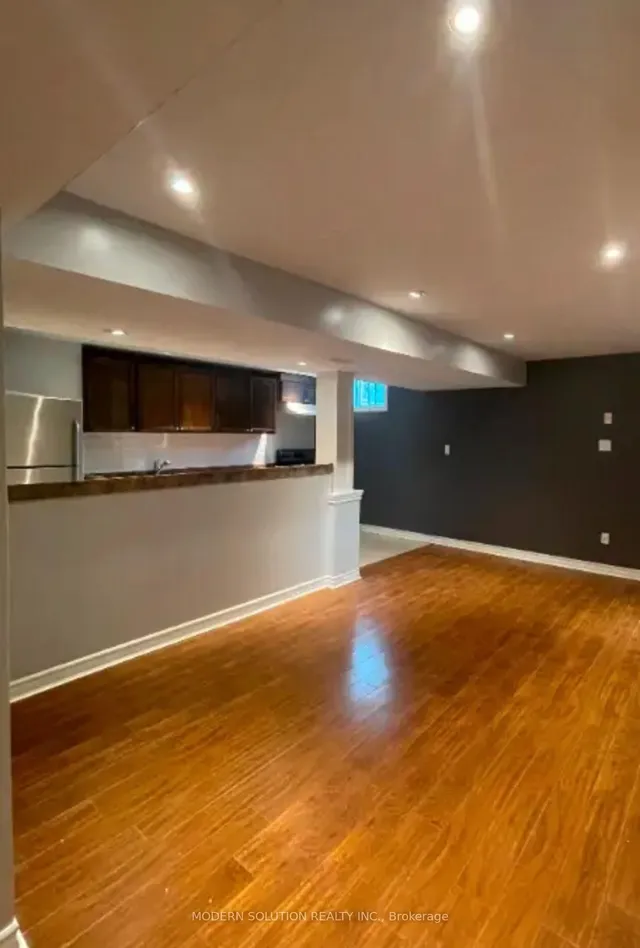 Additional image 15 of 31 Silver Willow Tr