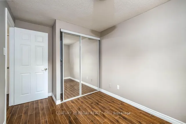 Additional image 25 of 30 Hercules Crt