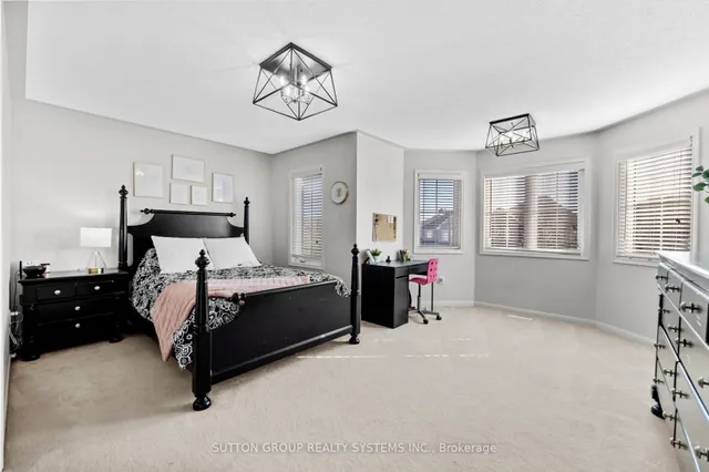 Additional image 29 of 925 Dice Way