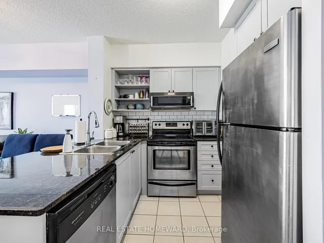Additional image 7 of 120 Dallimore Circ Unit 814