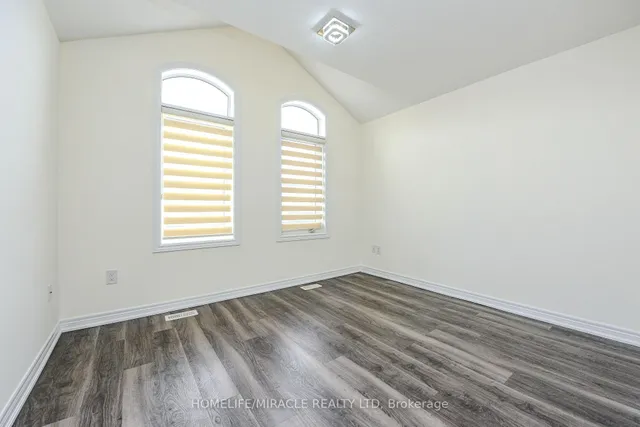 Additional image 17 of 56 Monument Tr