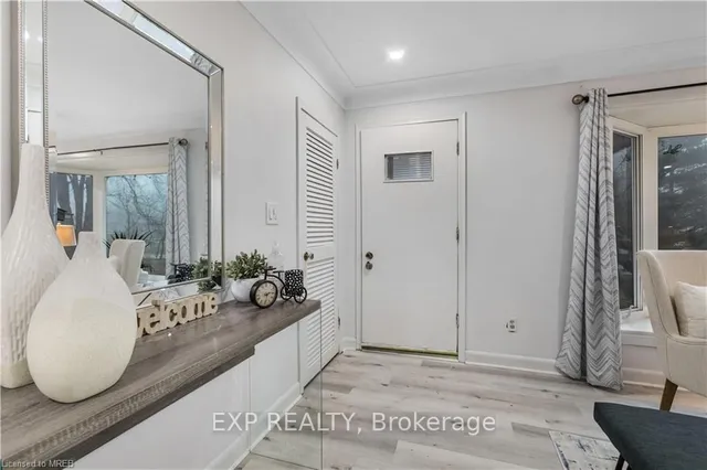 Additional image 12 of 376 Philip Pl Unit A