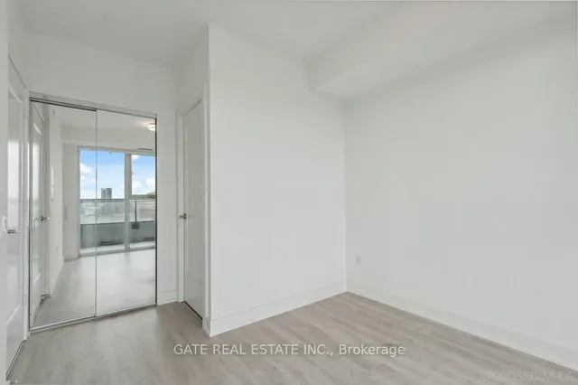 Additional image 14 of 20 In on the Park Dr Unit 1730