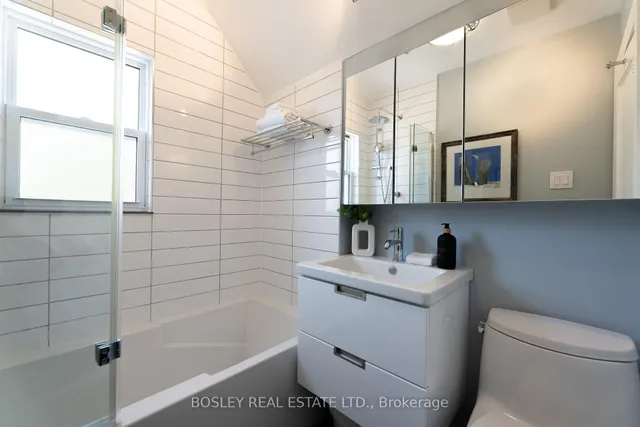 Additional image 10 of 570 Broadway Ave