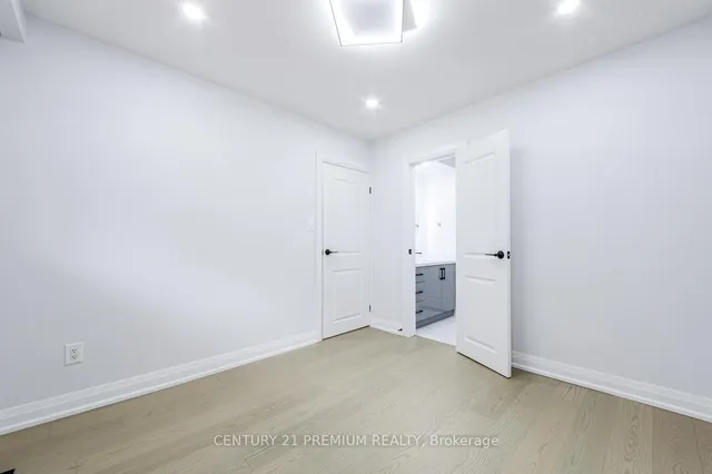 Additional image 21 of 70 Moraine Hill Dr