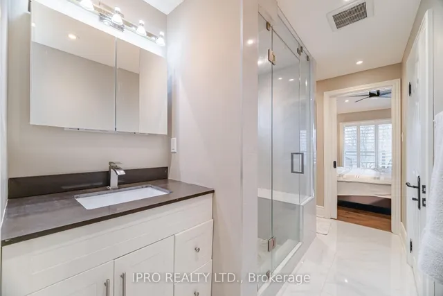 Additional image 12 of 90 Mountain Ave