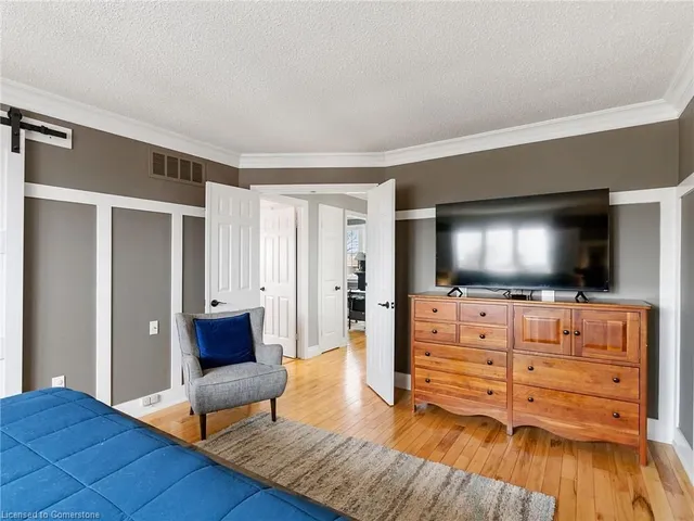 Additional image 35 of 173 Napoli Crt