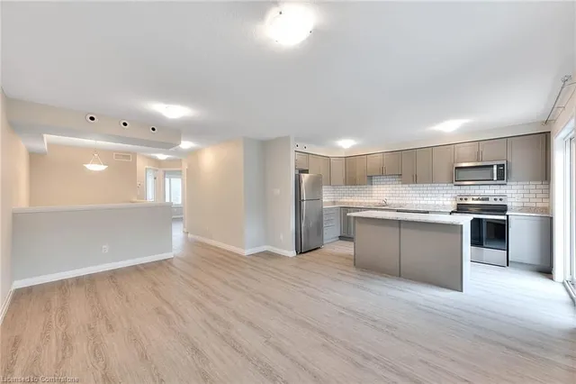 Additional image 17 of 24 Morrison Rd Unit A11