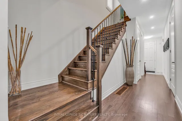 Additional image 7 of 8 Gruenwald Gate