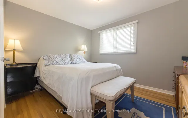 Additional image 18 of 7110 Codlin Ave