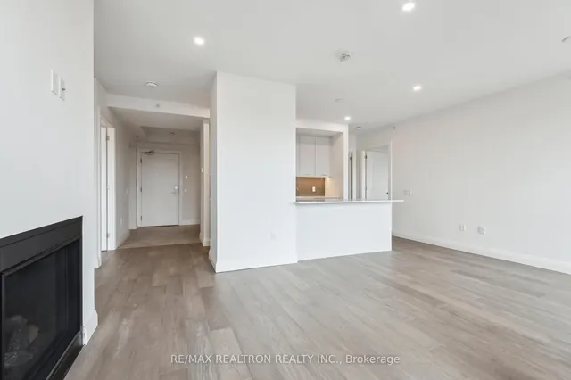 Additional image 17 of 285 Avenue Rd Unit 601