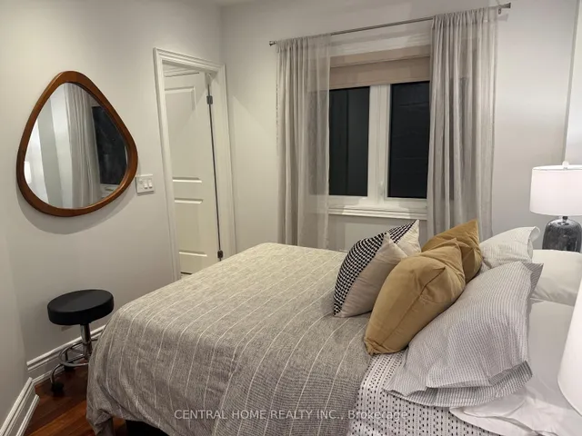 Additional image 22 of 298 Poyntz Ave